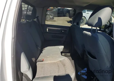 2017 Ram 1500 Slt z USA, uszkodzony, nr VIN 1C6RR6LG3HS609700